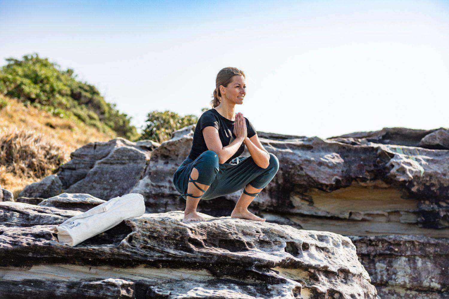 LOVEARTH YOGA MAT WITH BAG Ugg Boots Australia , Ugg Boots Melbourne, Australian Ugg Boots, Original Ugg Boots, Sheepskin Ugg Boots