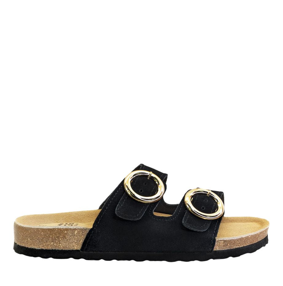 Ariel Sandal