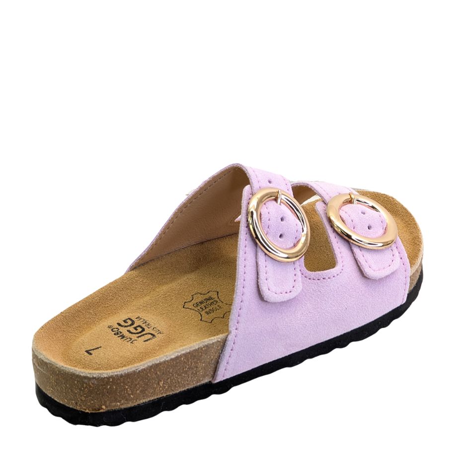 Ariel Sandal