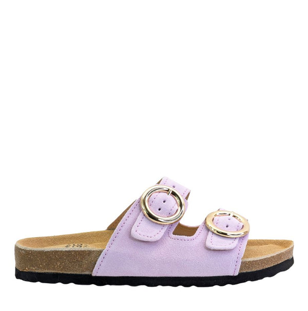 Ariel Sandal